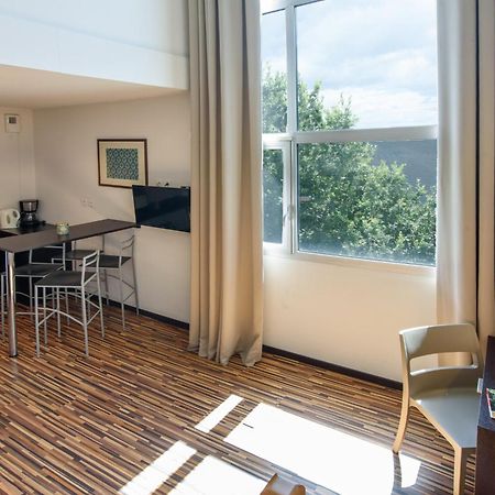 Zenitude Hôtel-Résidences Le Parc de l'Escale Toulouse Exterior foto