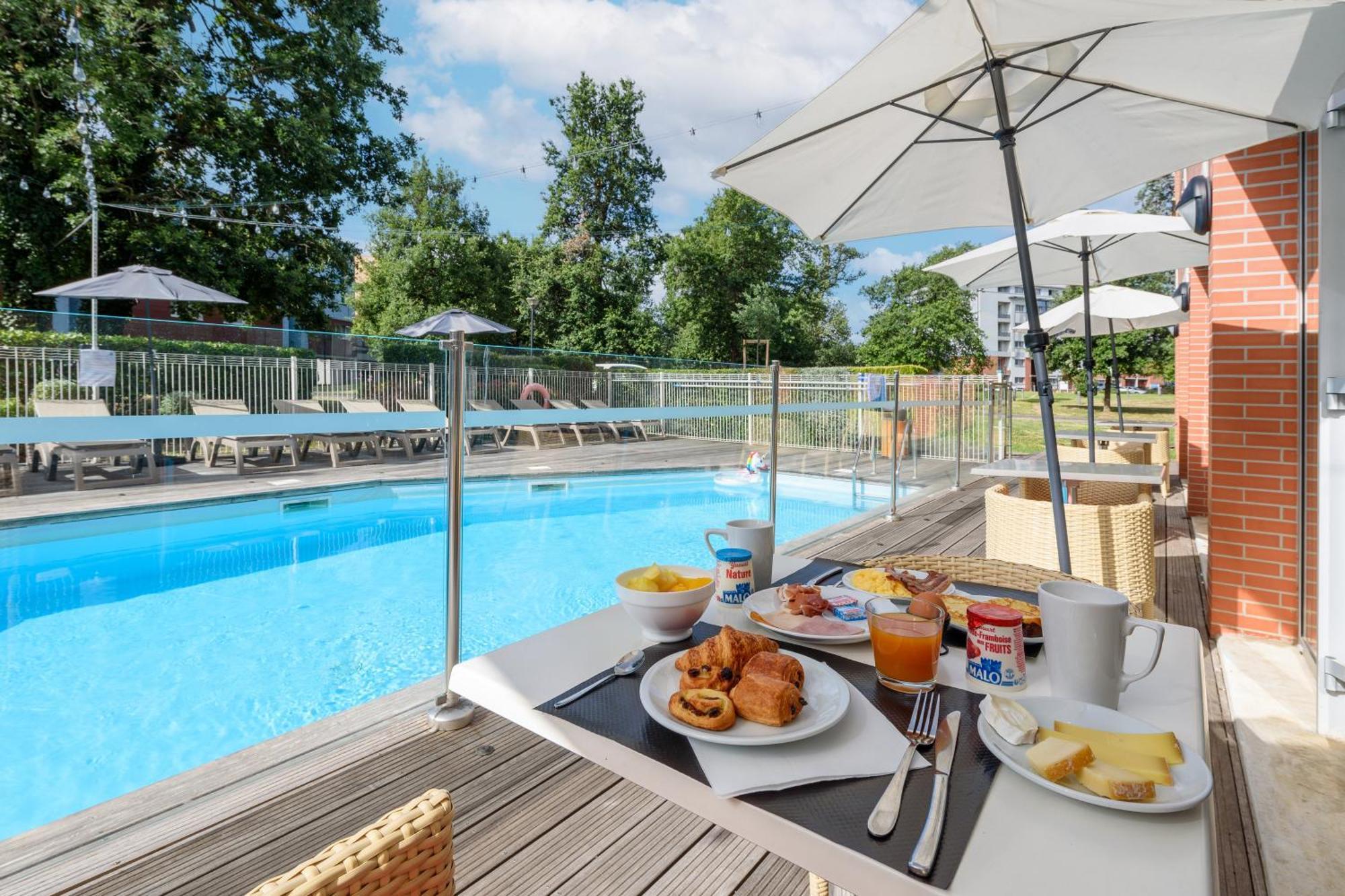 Zenitude Hôtel-Résidences Le Parc de l'Escale Toulouse Exterior foto
