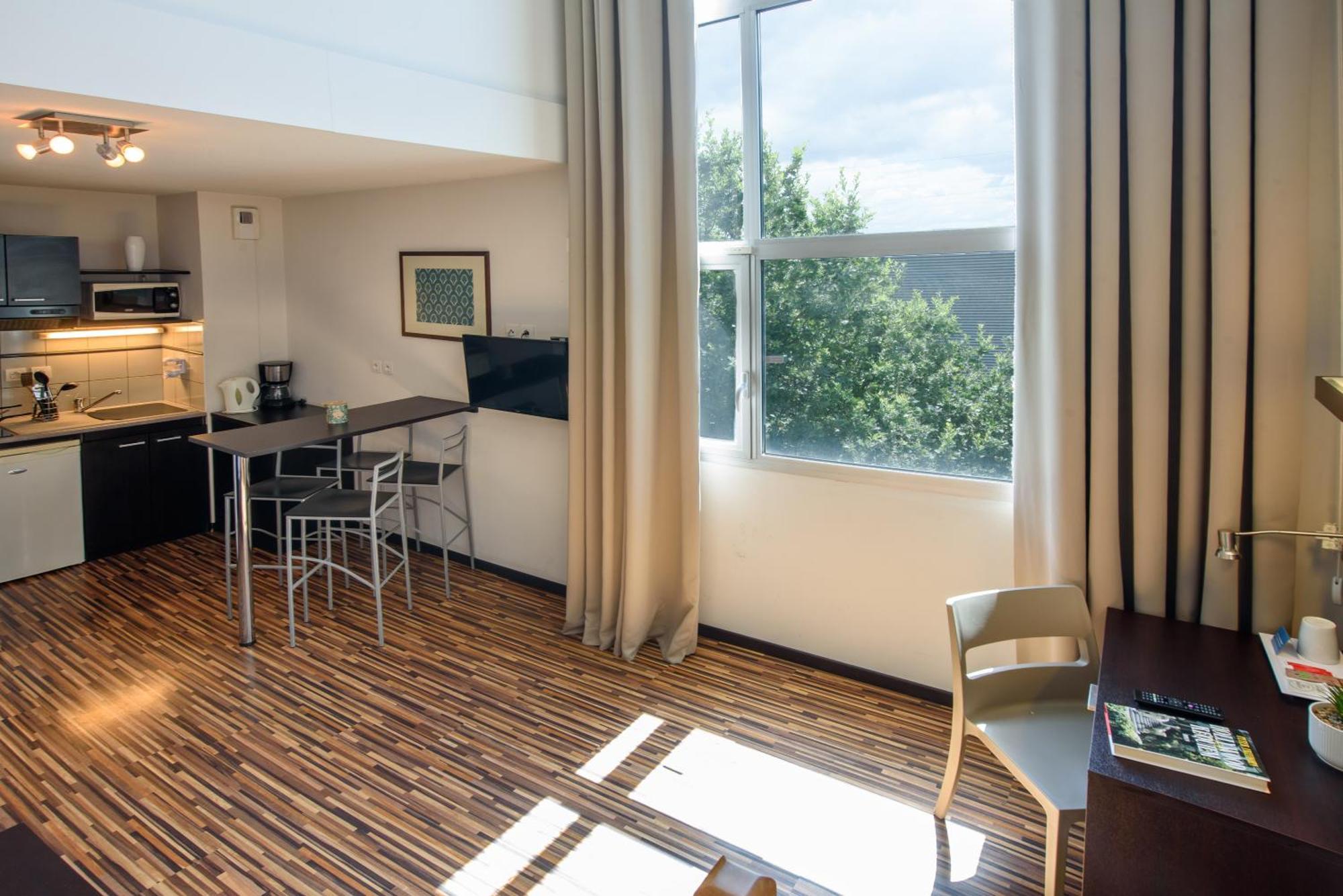 Zenitude Hôtel-Résidences Le Parc de l'Escale Toulouse Exterior foto